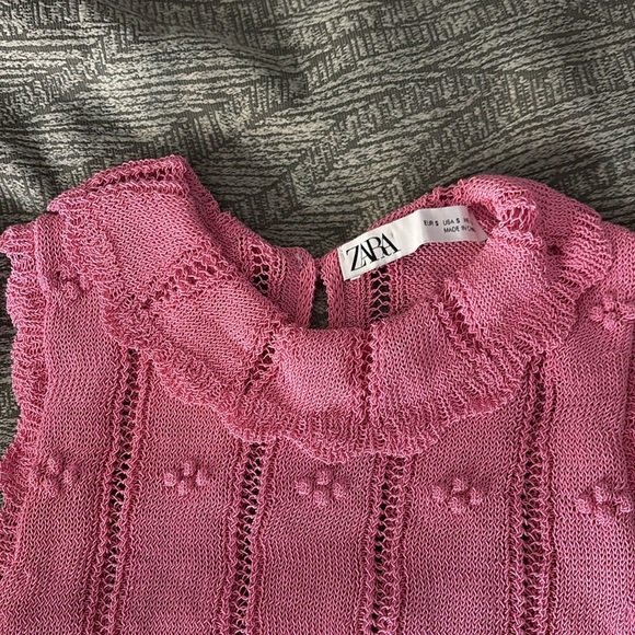 Zara Pink Sleeveless Knit Top - Picture 2 of 3
